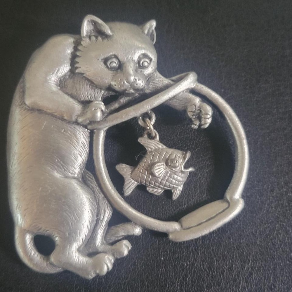 JJ Cat & Fishbowl Brooch OS Silver Excellent